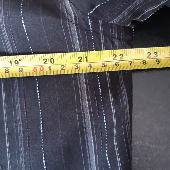 ⚡️BUY 3 for $55⚡️ MEXX SZ M Men's Black & White Striped Button Up Dress Shirt - Picture 12 of 14